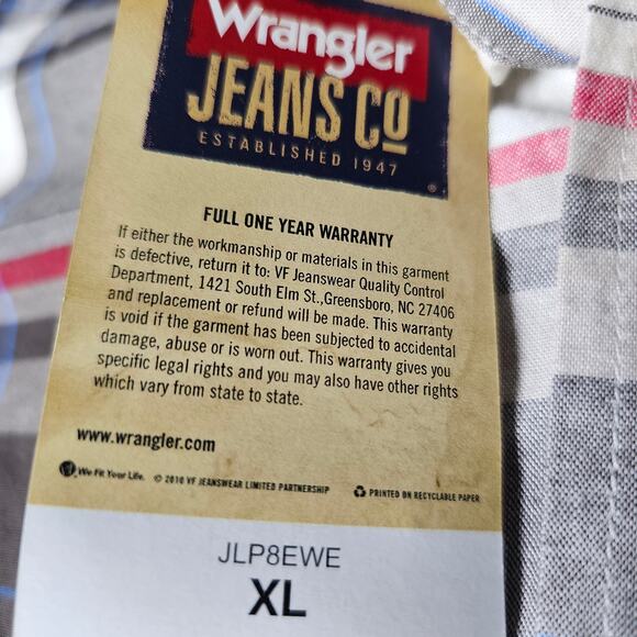 NWT Wrangler Jeans Men's Plaid Button Up White Grey Red Size XL PTP 25 L 29.5 - Picture 6 of 9